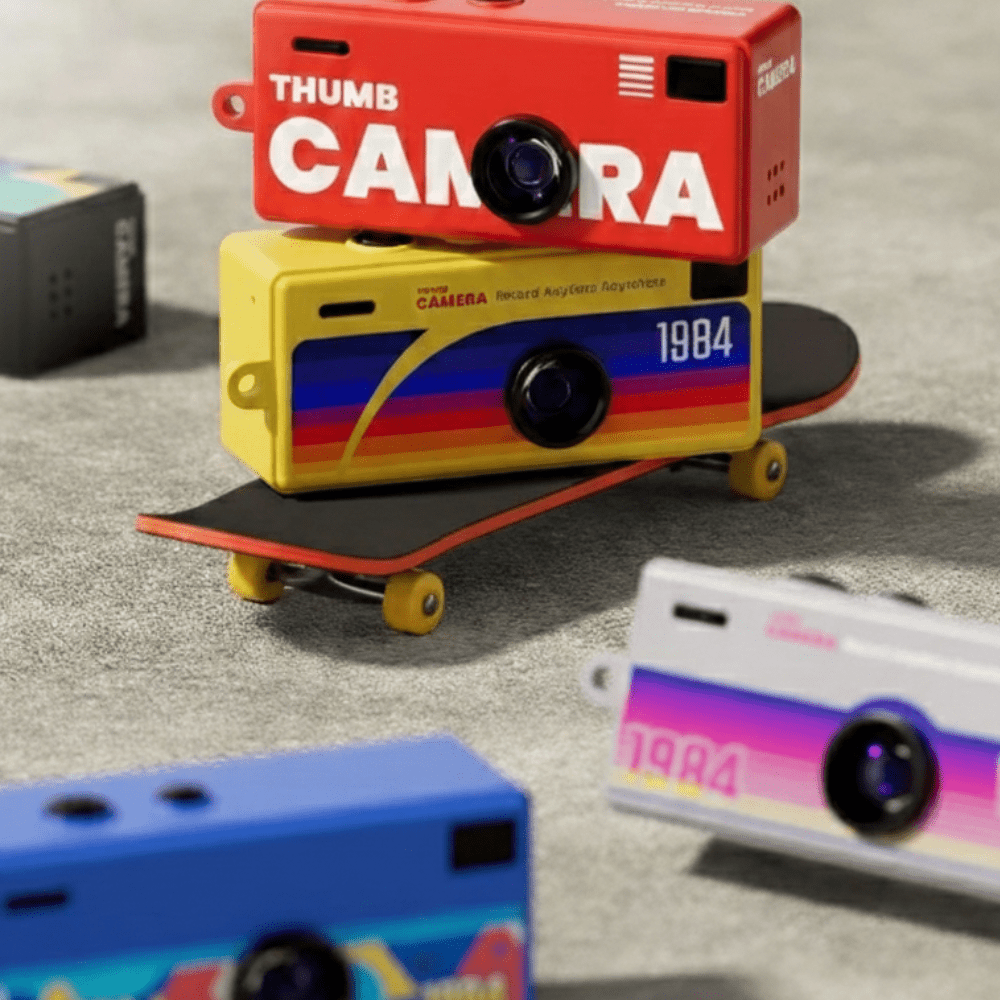 Mini Retro Keychain Camera - NomadXplore
